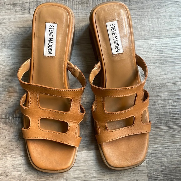 Steve Madden PRINCESS Sandals - Picture 12 of 12